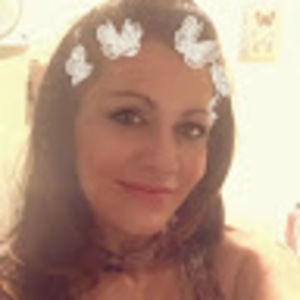 Meet your Posher, Reyna